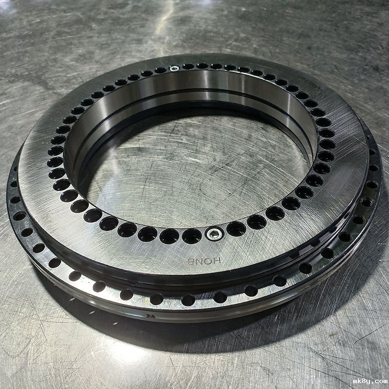 高精密米兰体育官方网站入口查询网址的润滑操作