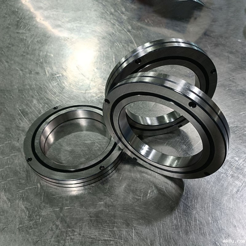 交叉滚子轴承为什么会打滑?原因分析及防滑措施