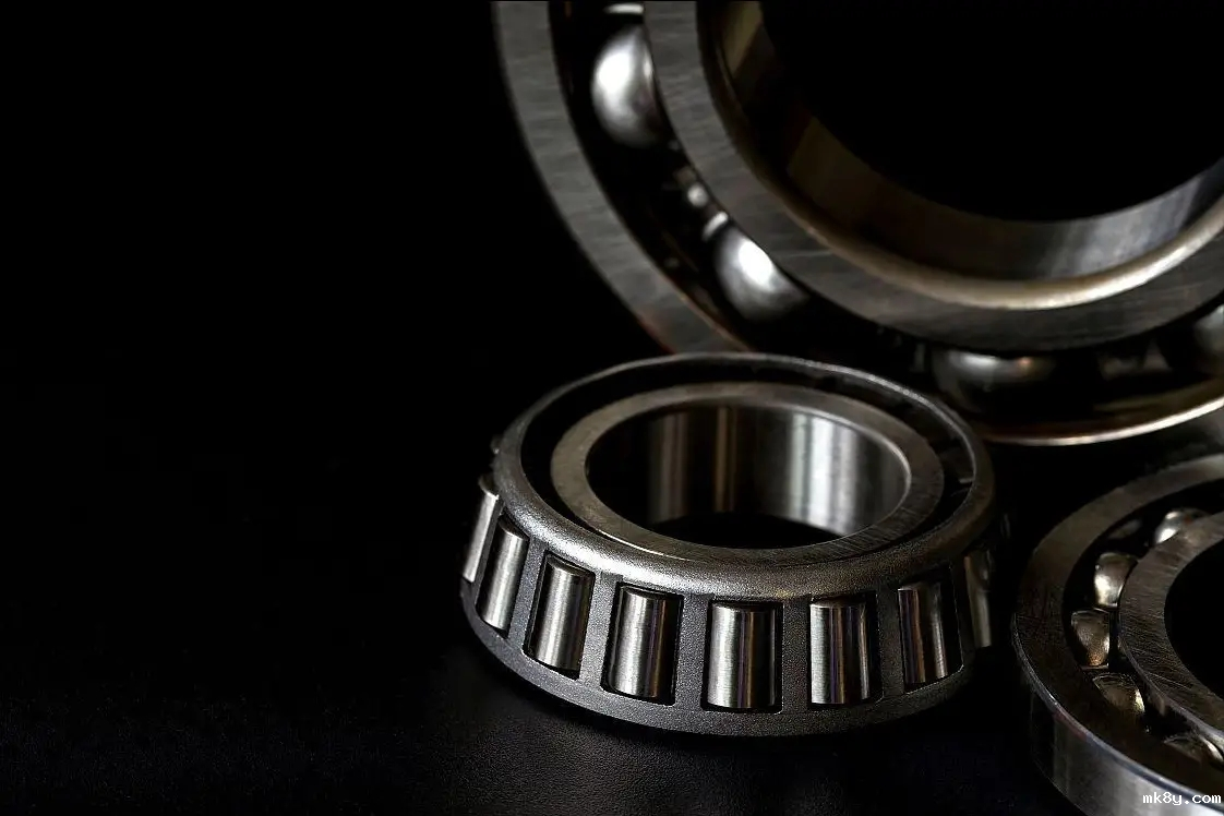 如何判断平面轴承坏了？